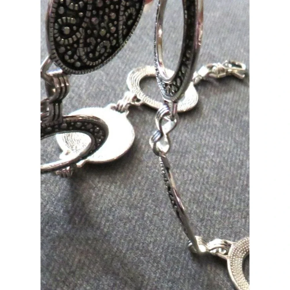Women's Silver Tone Medallion Chain Belt Fits Up To 40 in Waist